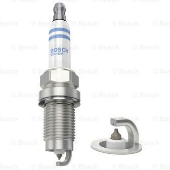 Bosch 0242240665 (FR6HI332) Spark Plug